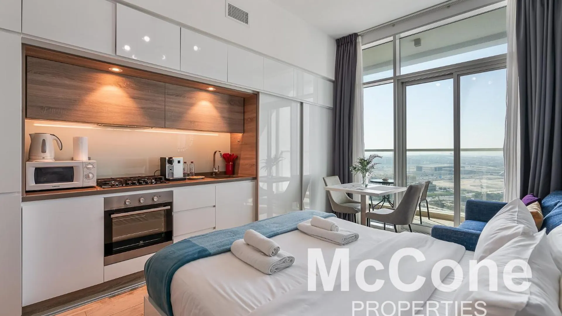 Cozy Marina Studio With Partial Sea View دبي